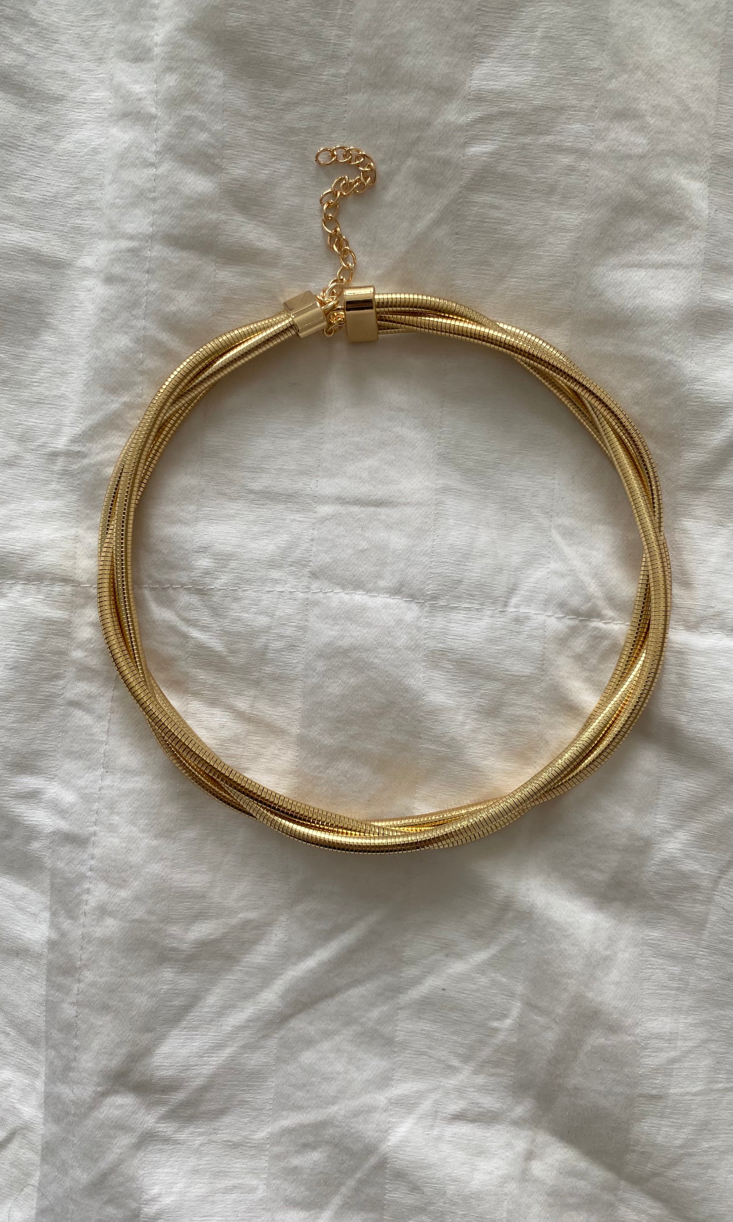 Bella Gold Choker