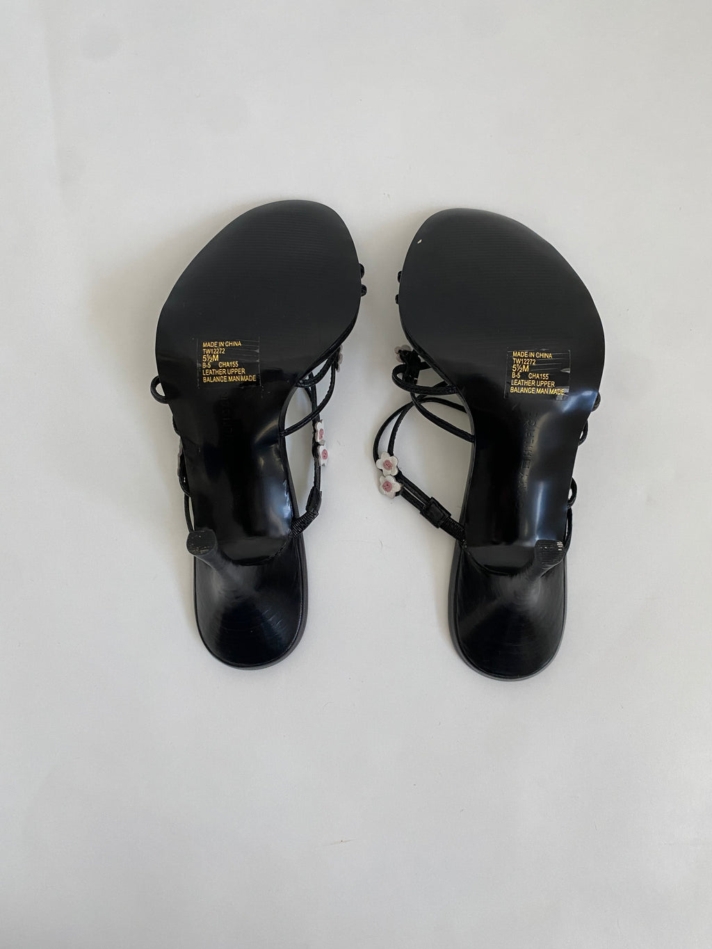 Tommy Hilfiger Y2K Black Floral Mule | US 5.5