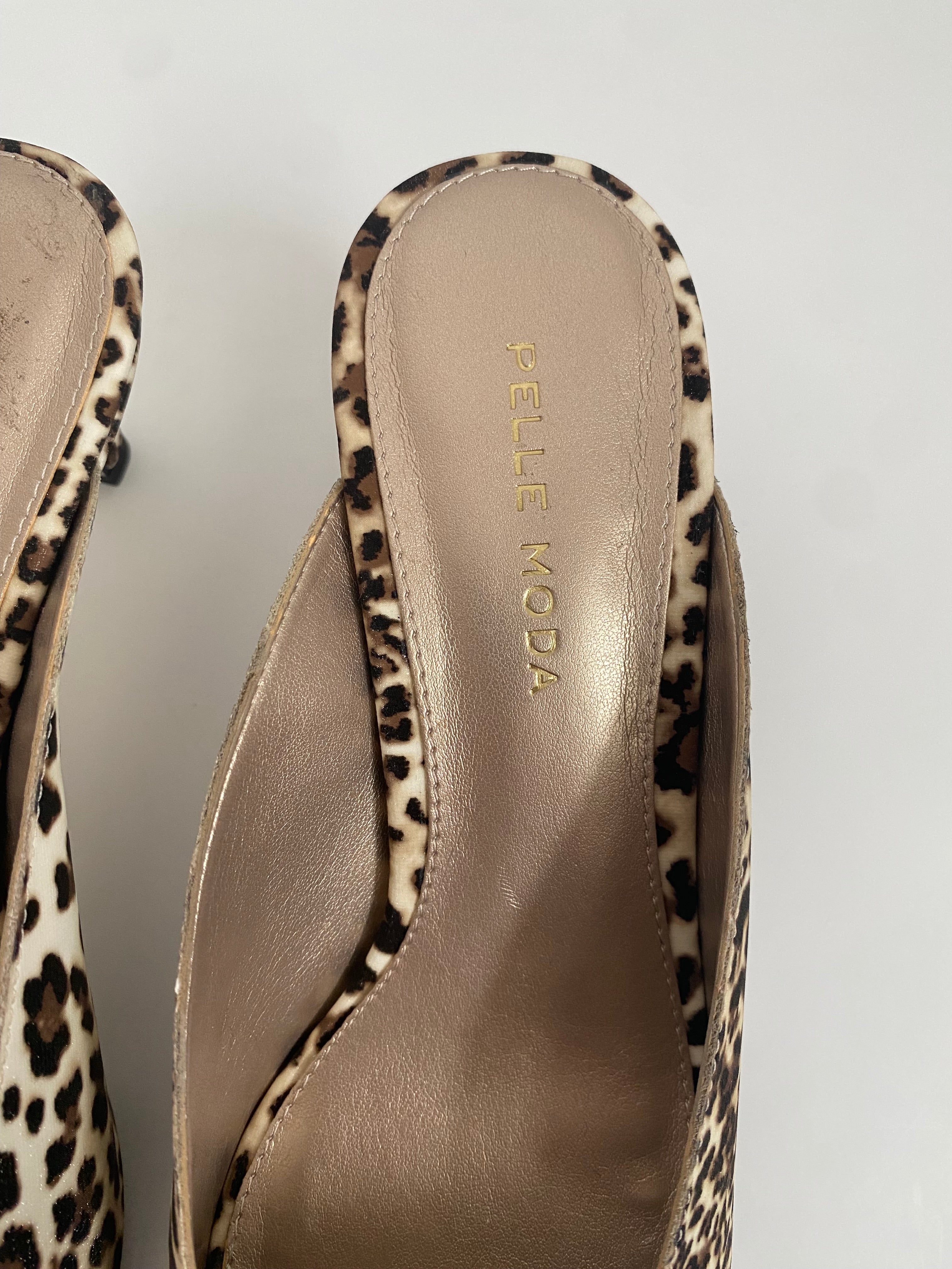 Pelle Moda Leopard Print Kitten Heel Mule US 6
